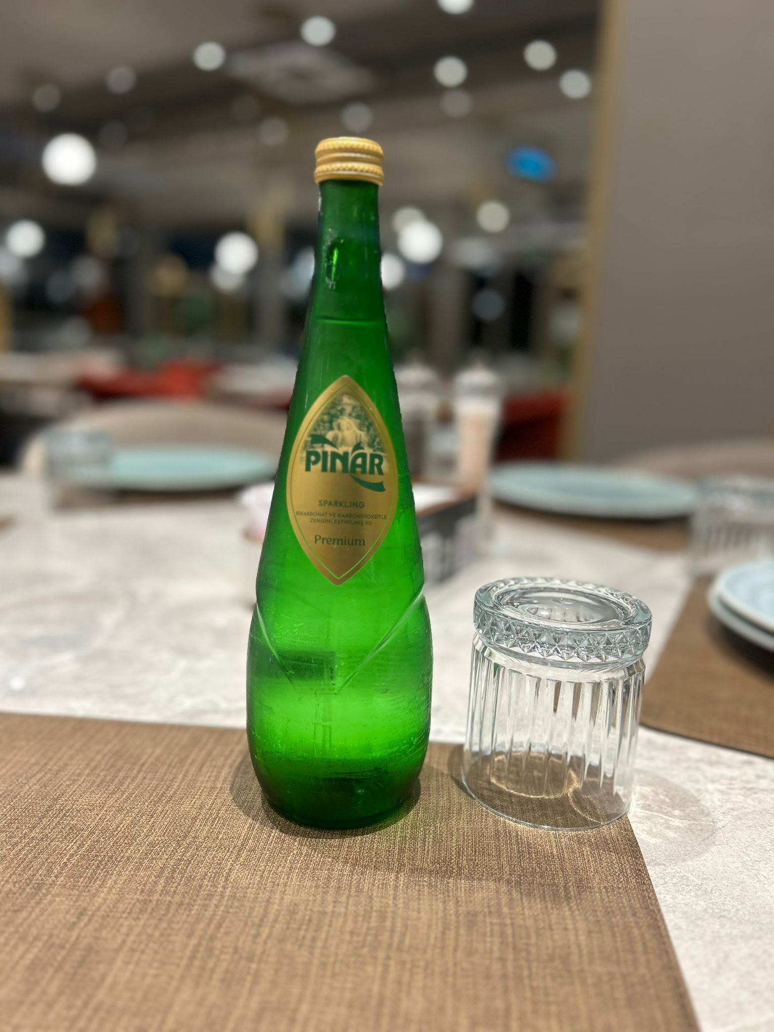 Premium Cam Şişe Büyük Su 0,75 ML