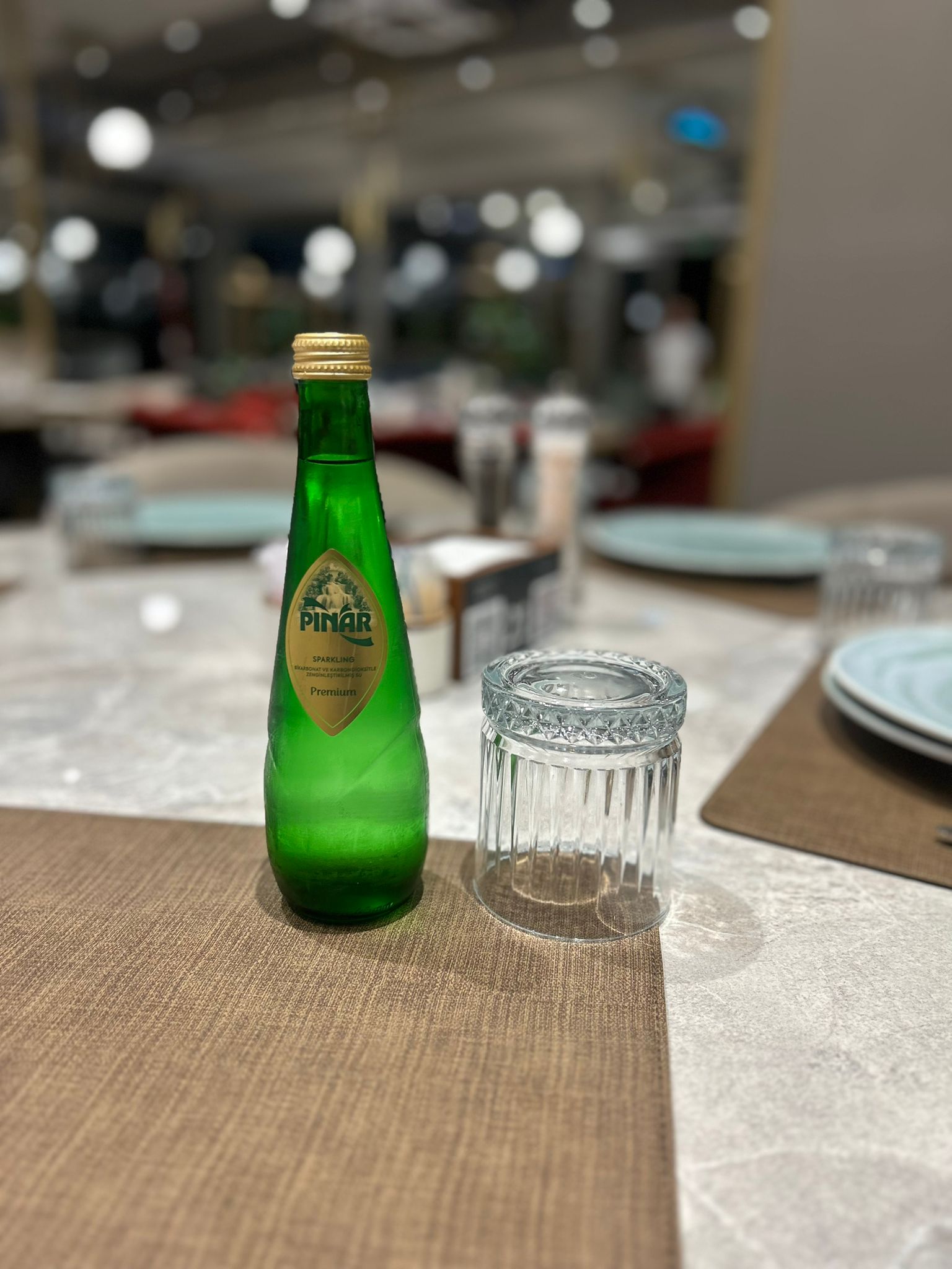 Premium Cam Şişe Küçük Su 0,33 ML